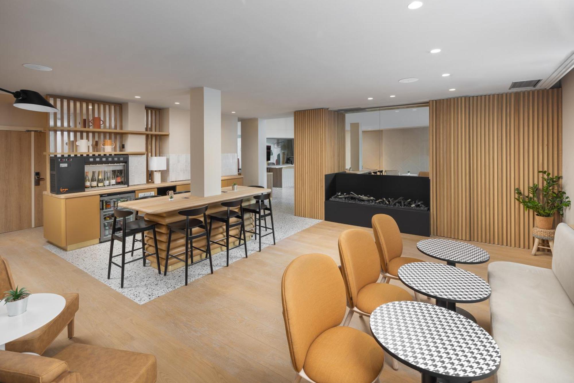 Residence Inn By Marriott Paris Didot Montparnasse Exterior foto