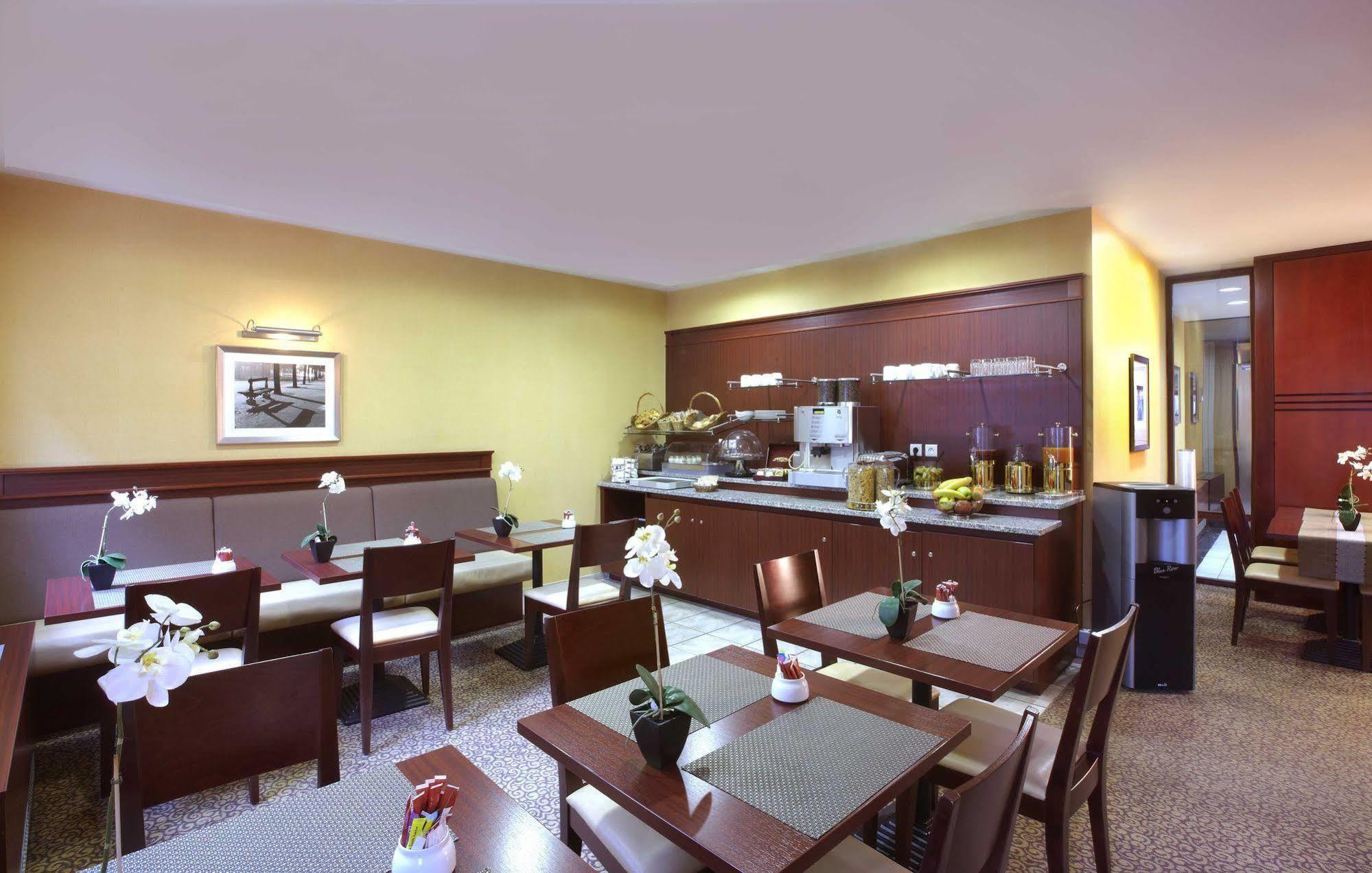 Residence Inn By Marriott Paris Didot Montparnasse Restaurante foto
