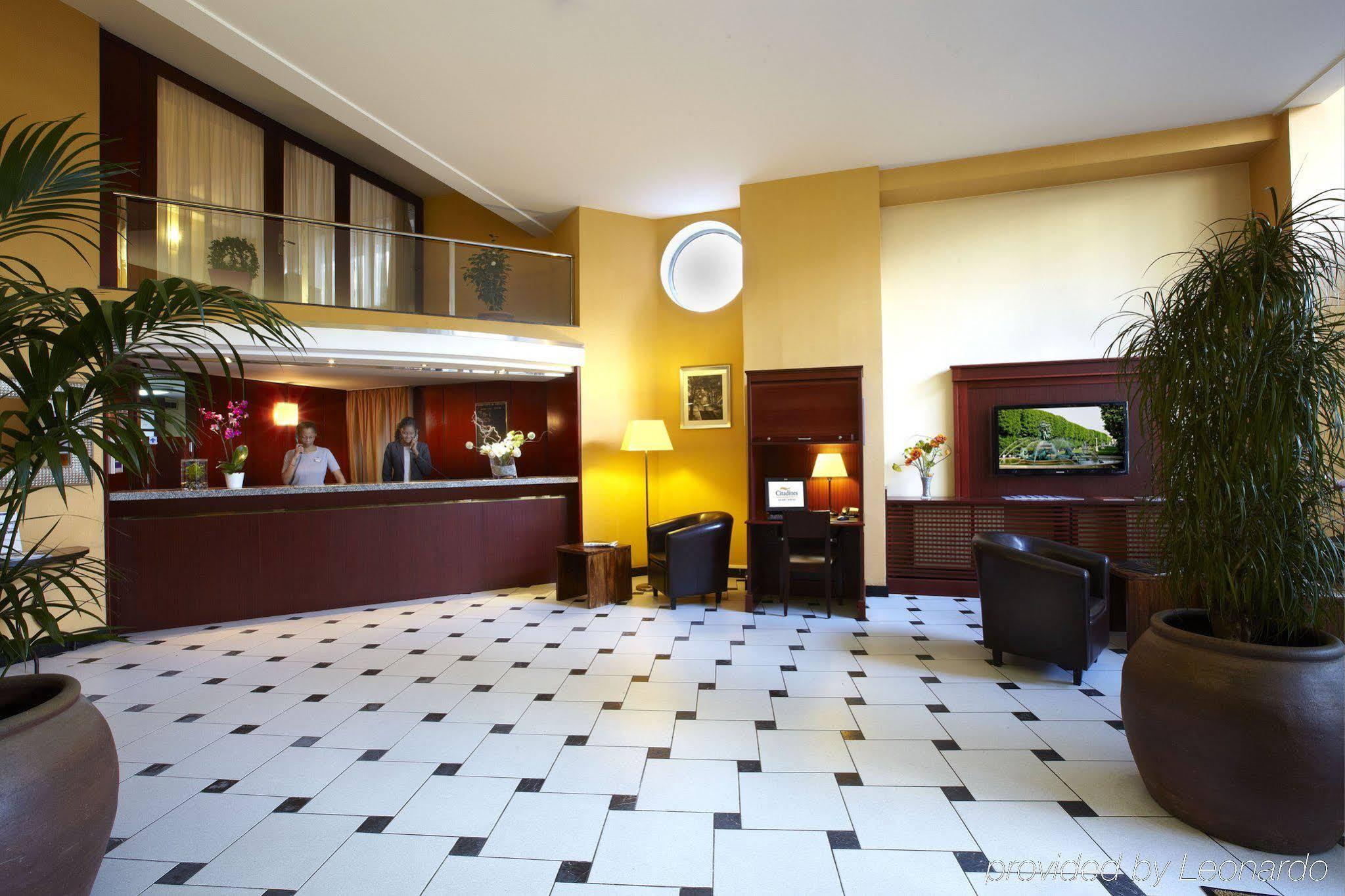 Residence Inn By Marriott Paris Didot Montparnasse Exterior foto